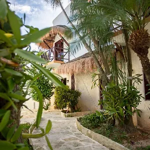 Howlita - Adult Only Hotel